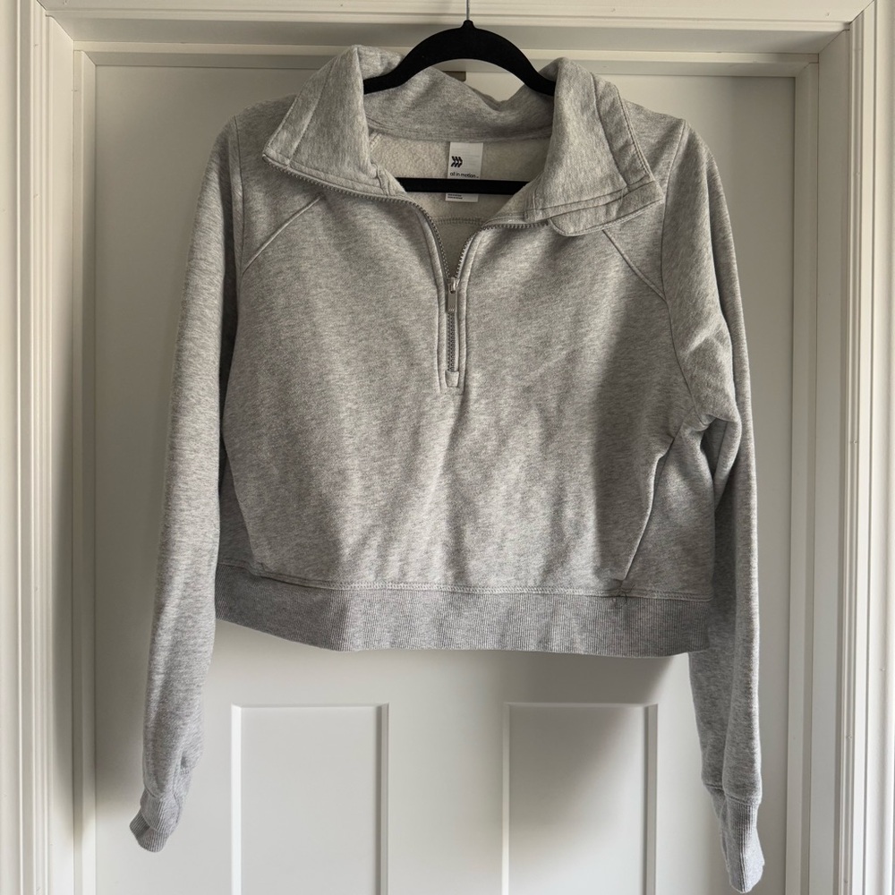 All in Motion Light Gray Women's Quarter-Zip Sweatshirt